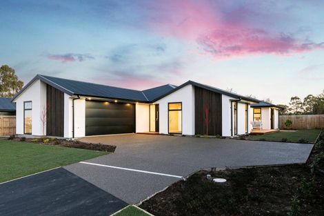 Photo of property in 58 Suffolk Drive, Kirwee, 7571