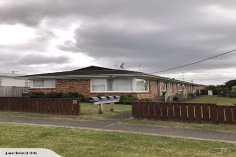 Photo of property in 3/2 Wicklow Road, Narrow Neck, Auckland, 0622