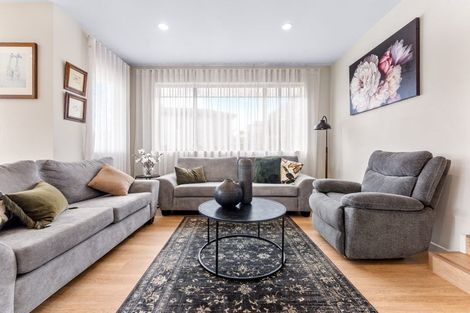 Photo of property in 2 Treetops Way, Bayview, Auckland, 0629