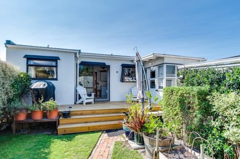 Photo of property in 53 Te Awa Avenue, Te Awa, Napier, 4110