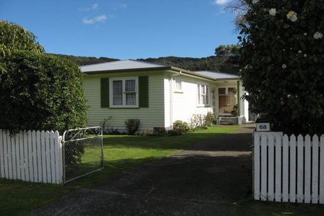Photo of property in 68 Peel Place, Wainuiomata, Lower Hutt, 5014