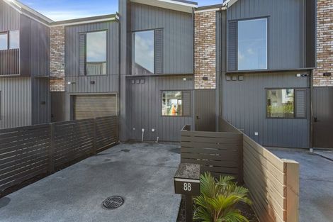 Photo of property in 86 Symes Drive, Red Beach, 0932