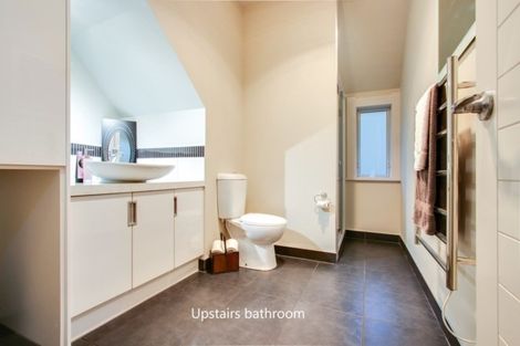 Photo of property in 81 Kent Terrace, Taradale, Napier, 4112