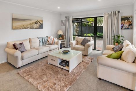 Photo of property in 61 Vardon Road, St Andrews, Hamilton, 3200