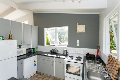 Photo of property in 100 Putiki Drive, Putiki, Whanganui, 4500