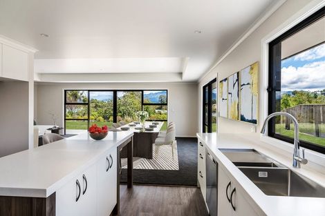 Photo of property in 10 Memorial Drive, Motueka, 7120