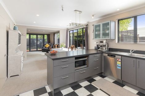 Photo of property in 64b Holly Road, St Albans, Christchurch, 8014