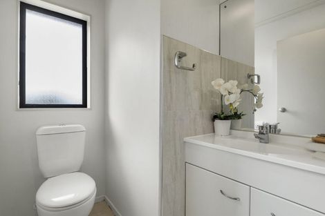 Photo of property in 44 Killybegs Drive, Pinehill, Auckland, 0632