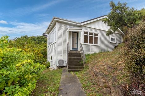 Photo of property in 131 Volga Street, Island Bay, Wellington, 6023