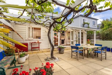 Photo of property in 13 Shelbourne Street, Nelson, 7010