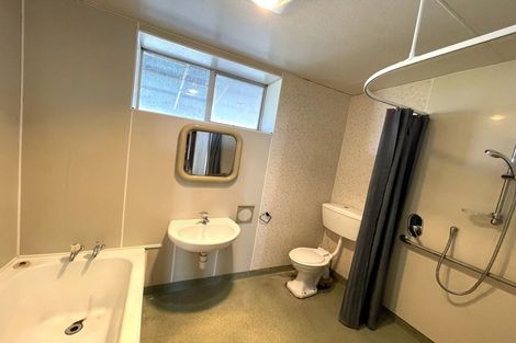 Photo of property in 2 Harvey Terrace, Balclutha, 9230