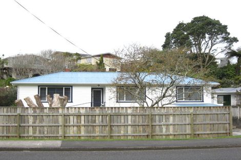 Photo of property in 79 Awanui Street, Merrilands, New Plymouth, 4312