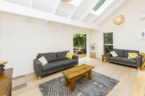 Photo of property in 23a Heretaunga Square, Silverstream, Upper Hutt, 5019