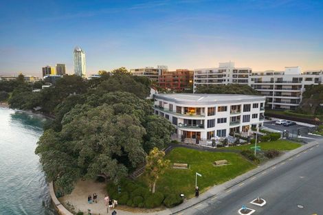 Photo of property in 1/7 The Promenade, Takapuna, Auckland, 0622