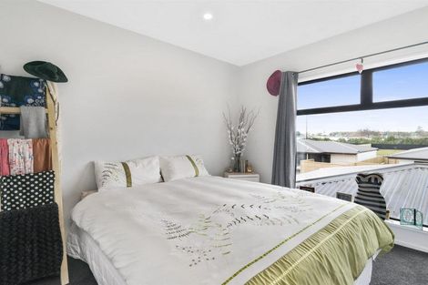 Photo of property in 17 Bellbird Lane, Marshland, Christchurch, 8083