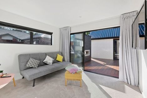 Photo of property in 19 Kohunga Crescent, Bottle Lake, Christchurch, 8083