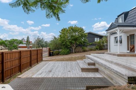 Photo of property in 33 Jubilee Drive, Pauanui, Hikuai, 3579