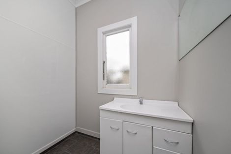 Photo of property in 6 Percy Avenue, Stratford, 4332