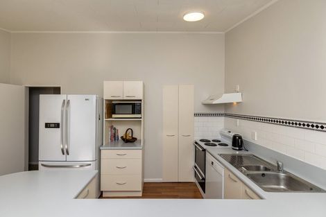 Photo of property in 71 Donovan Road, Paraparaumu Beach, Paraparaumu, 5032