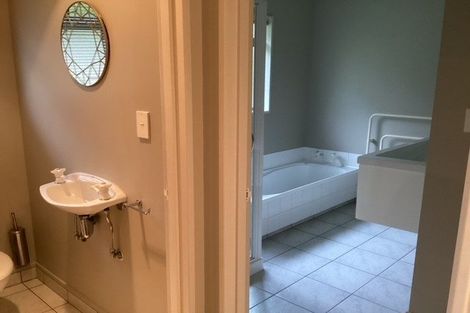 Photo of property in 58 Simla Avenue, Havelock North, 4130