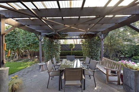 Photo of property in 5 Longwood Place, Harrowfield, Hamilton, 3210