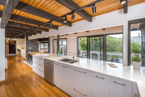 Photo of property in 20 Patmos Place, Mount Pleasant, Christchurch, 8081