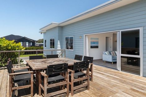 Photo of property in 14 Moet Crescent, Waihi Beach, 3611