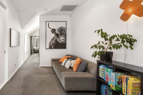 Photo of property in 381 Papanui Road, Strowan, Christchurch, 8052