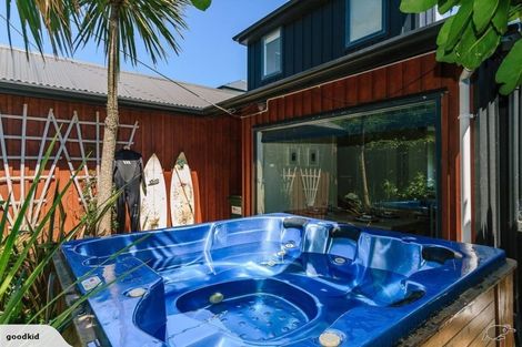 Photo of property in 604 Marine Drive, Days Bay, Lower Hutt, 5013