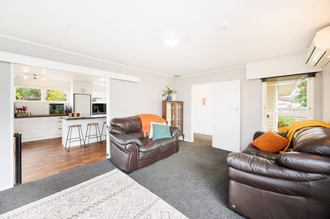 Photo of property in 21 Acacia Street, Kelvin Grove, Palmerston North, 4414