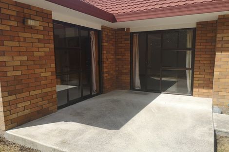 Photo of property in 59 Apsley Drive, Avonhead, Christchurch, 8042