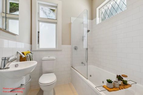 Photo of property in 108 Grafton Road, Roseneath, Wellington, 6011