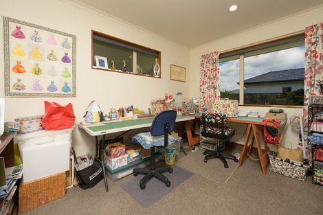 Photo of property in 5 Claire Place, Motueka, 7120