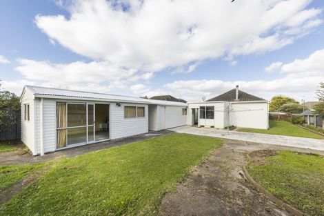 Photo of property in 3 Manchester Street, Takaro, Palmerston North, 4412