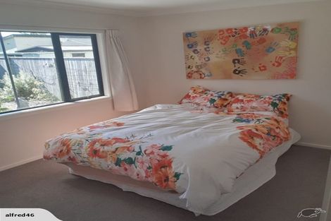 Photo of property in 28 Purnell Street, College Estate, Whanganui, 4500