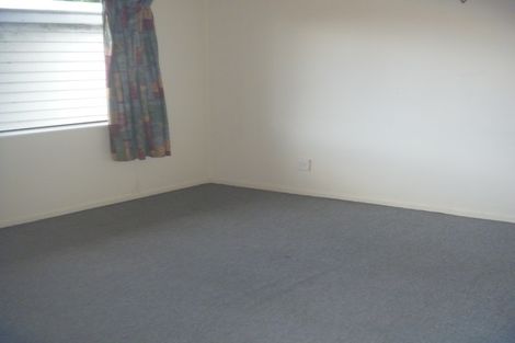 Photo of property in 2/65 Marne Road, Papakura, 2110