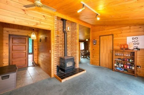 Photo of property in 267 Inland North Road, Tikorangi, Waitara, 4383