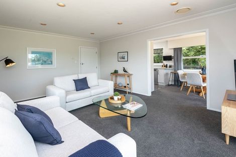 Photo of property in 11 Towra Place, Botany Downs, Auckland, 2010
