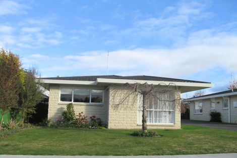 Photo of property in 66 Puketapu Road, Taradale, Napier, 4112