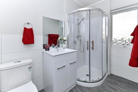 Photo of property in 7 Phoenix Place, Papatoetoe, Auckland, 2025