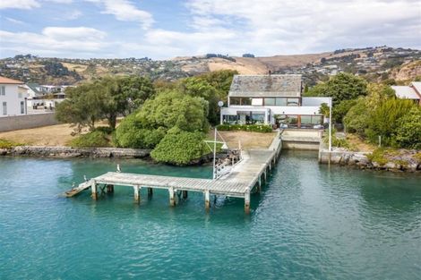 Photo of property in 102 Beachville Road, Redcliffs, Christchurch, 8081