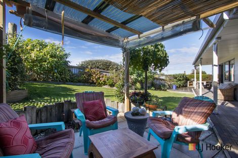 Photo of property in 12a Koutunui Road, Athenree, Katikati, 3177