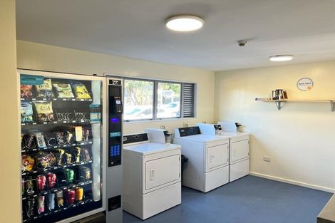 Photo of property in Basin Reserve Complex, 25/4 Sussex Street, Mount Cook, Wellington, 6021