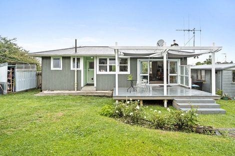 Photo of property in 105 Shakespeare Street, Leamington, Cambridge, 3432