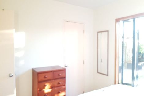 Photo of property in 12 Marina View, Paremata, Porirua, 5026