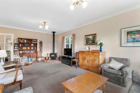 Photo of property in 389 Muritai Road, Eastbourne, Lower Hutt, 5013