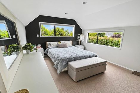 Photo of property in 26 Brian Crescent, Stanmore Bay, Whangaparaoa, 0932