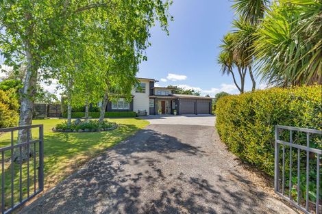 Photo of property in 205 Muhunoa Road East, Ohau, Levin, 5570