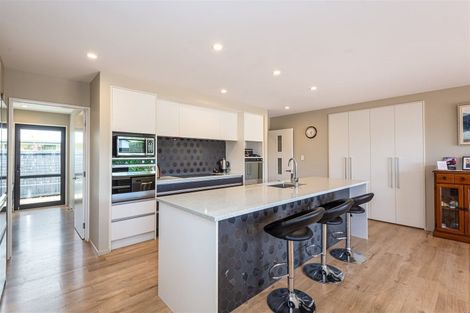 Photo of property in 26 Watkins Drive, Rangiora, 7400