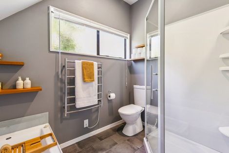 Photo of property in 107 Main Road, Tawa, Wellington, 5028